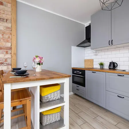 דירה Modern 2-bedroom With Remote Workspace In By Renters