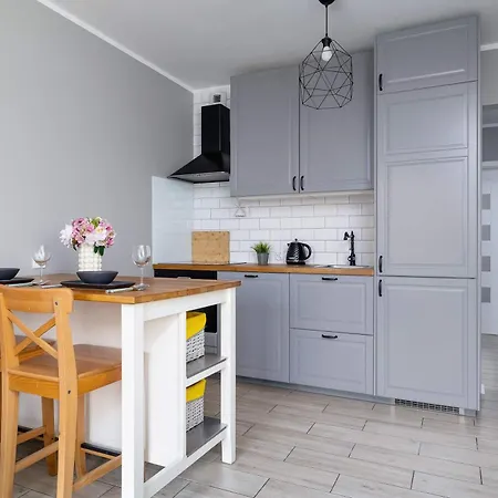 Διαμέρισμα Modern 2-bedroom With Remote Workspace In By Renters *