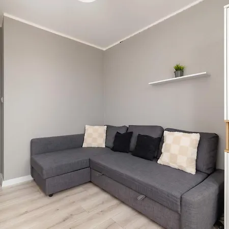 Modern 2-bedroom With Remote Workspace In By Renters * Κατοβίτσε