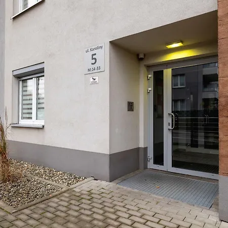 Διαμέρισμα Modern 2-bedroom With Remote Workspace In By Renters Κατοβίτσε