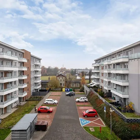Modern 2-bedroom With Remote Workspace In By Renters * Κατοβίτσε