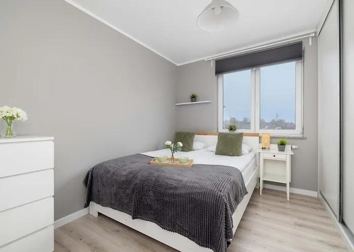 Modern 2-bedroom With Remote Workspace In By Renters Κατοβίτσε